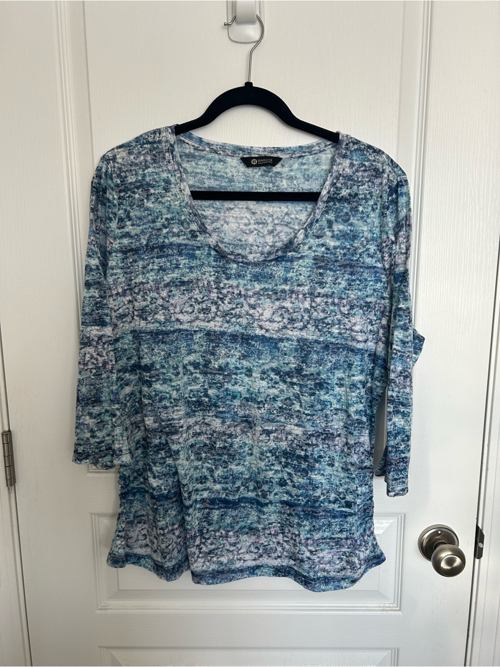 Haggar Blue Multi-Color Scoop Neck Women's Top